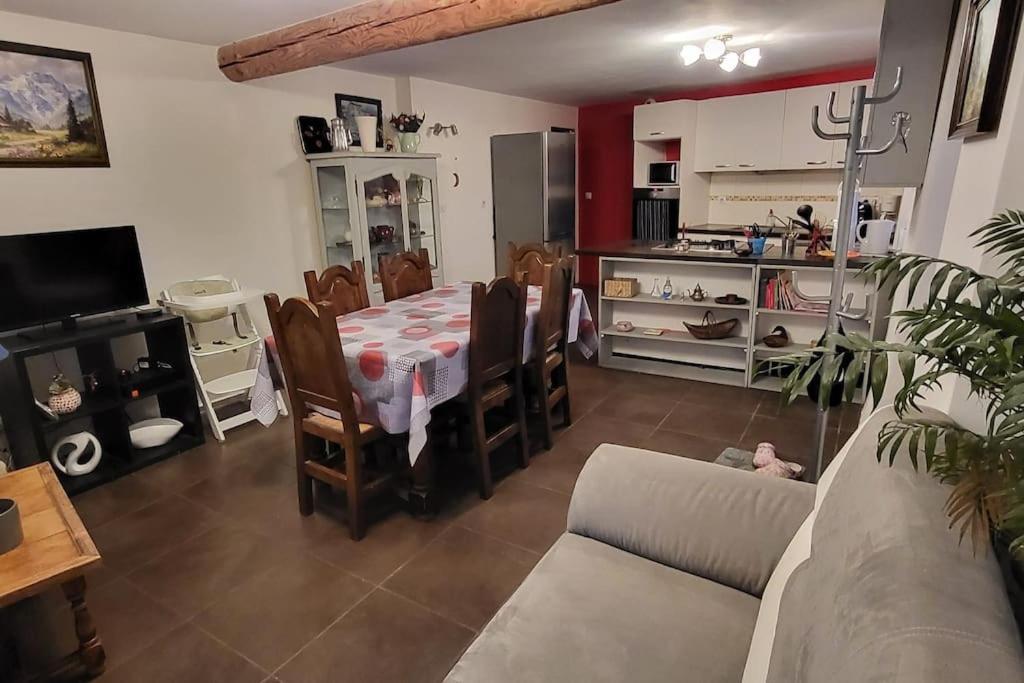 Veyrac Villa Lavoute-sur-Loire Exteriör bild